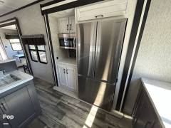 2022 CrossRoads Hampton 380RKS, $ 61,200
