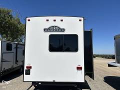2022 CrossRoads Hampton 380RKS, $ 61,200