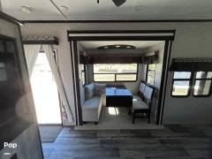 2022 CrossRoads Hampton 380RKS, $ 61,200