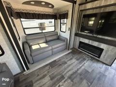 2022 CrossRoads Hampton 380RKS, $ 61,200