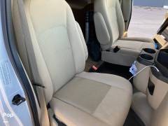 2020 Thor Motor Coach Four Winds 28Z, $ 64,000