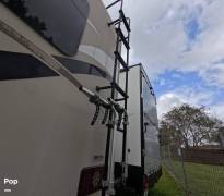 2015 Thor Motor Coach A.C.E. 27.1, $ 42,500