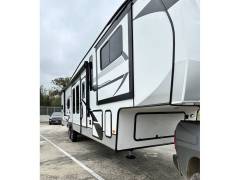 2023 Coachmen Chaparral 334FL, $ 69,900