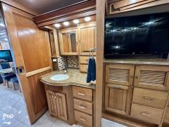 2017 Tiffin Phaeton 36GH, $ 189,999