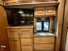 2017 Tiffin Phaeton 36GH, $ 189,999