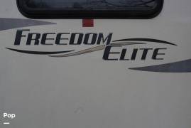 2017 Thor Motor Coach Freedom Elite 29FE, $ 49,000