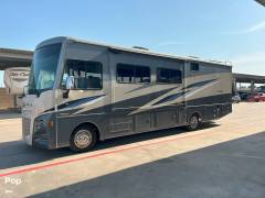 2022 Winnebago Vista 32M, $ 149,000