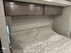 2022 Winnebago Vista 32M, $ 149,000