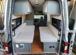2021 Nissan 4X4 NV 3500 HR SV V8, $ 99,900