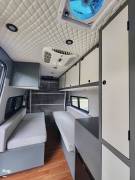 2021 Nissan 4X4 NV 3500 HR SV V8, $ 99,900