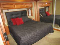 2008 Monaco Diplomat 40SKQ, $ 94,900