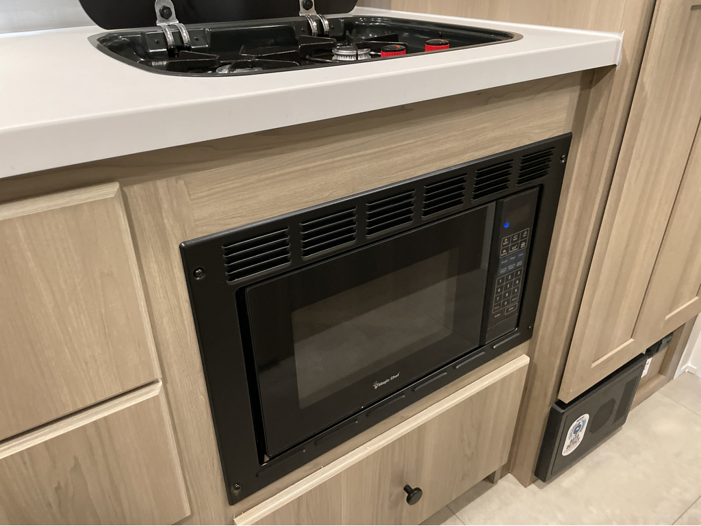 2026 Forest River Rockwood Geo Pro G17LE, $ 17,999