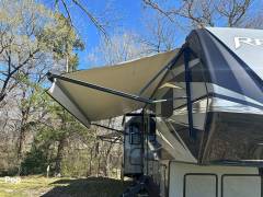 2020 Keystone Raptor 413, $ 82,060