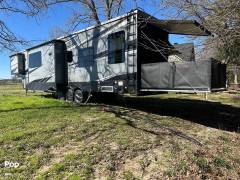 2020 Keystone Raptor 413, $ 82,060