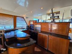 2001 Carver 570 Voyager Pilothouse, $ 279,999.00