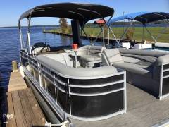 2022 Bennington 22S Fishtoon, $ 36,000.00