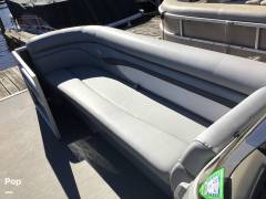 2022 Bennington 22S Fishtoon, $ 36,000.00
