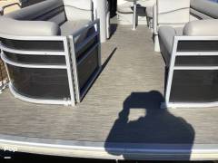 2022 Bennington 22S Fishtoon, $ 36,000.00
