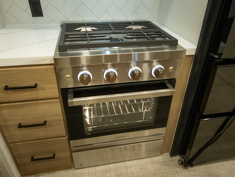 2026 Forest River Sandpiper 3990FL, $ 69,999