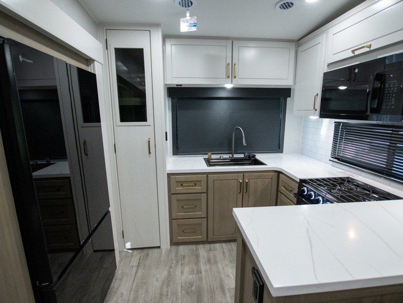 2026 Jayco Eagle 365UKTS, $ 62,999