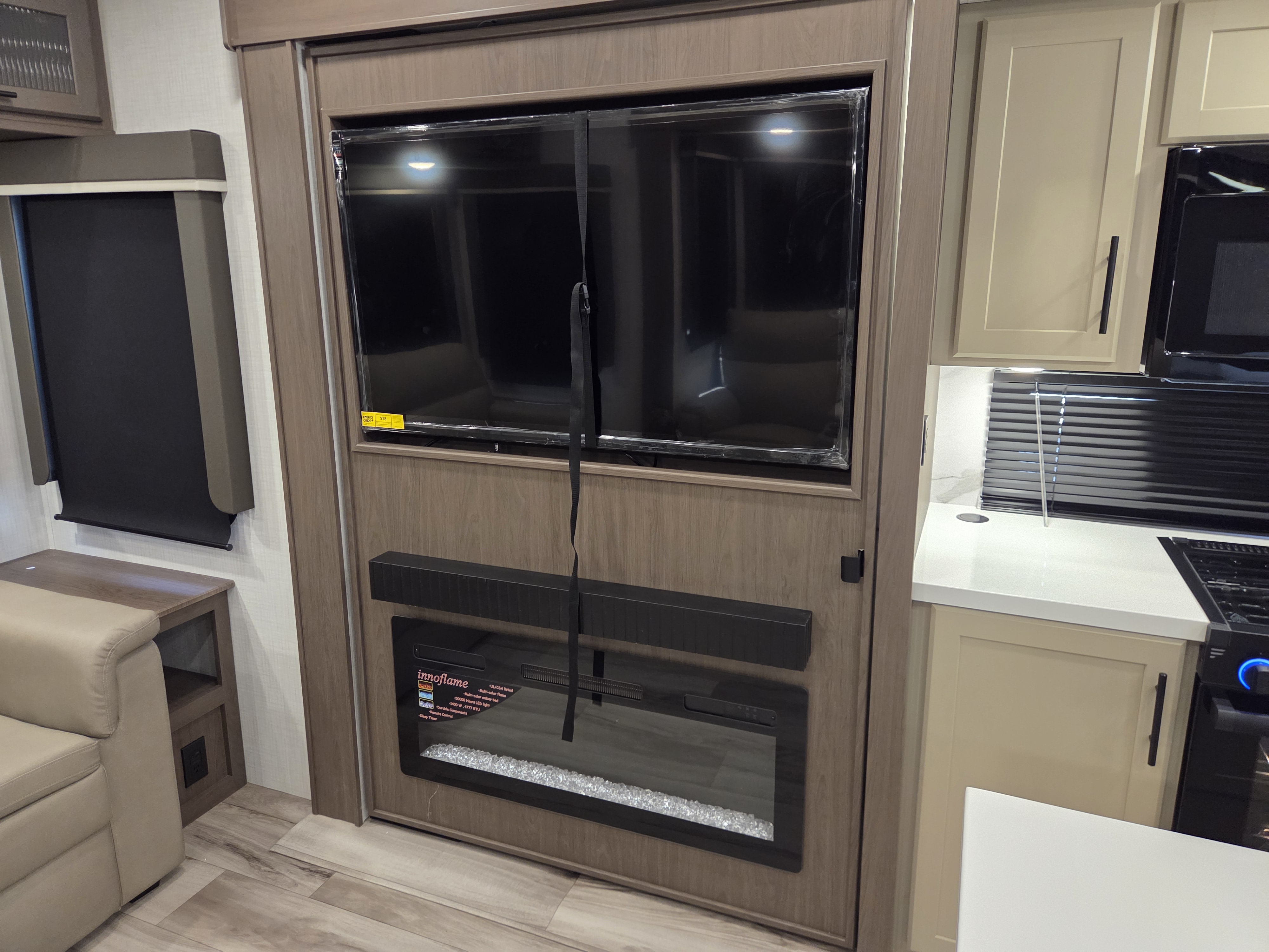 2027 Keystone Cougar 316RLS, $ 72,990