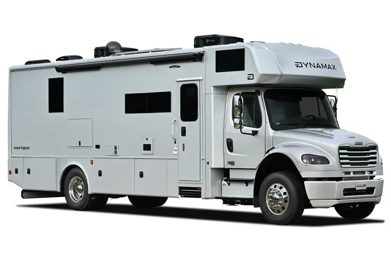 2027 Dynamax Europa 32KD, $ 397,118