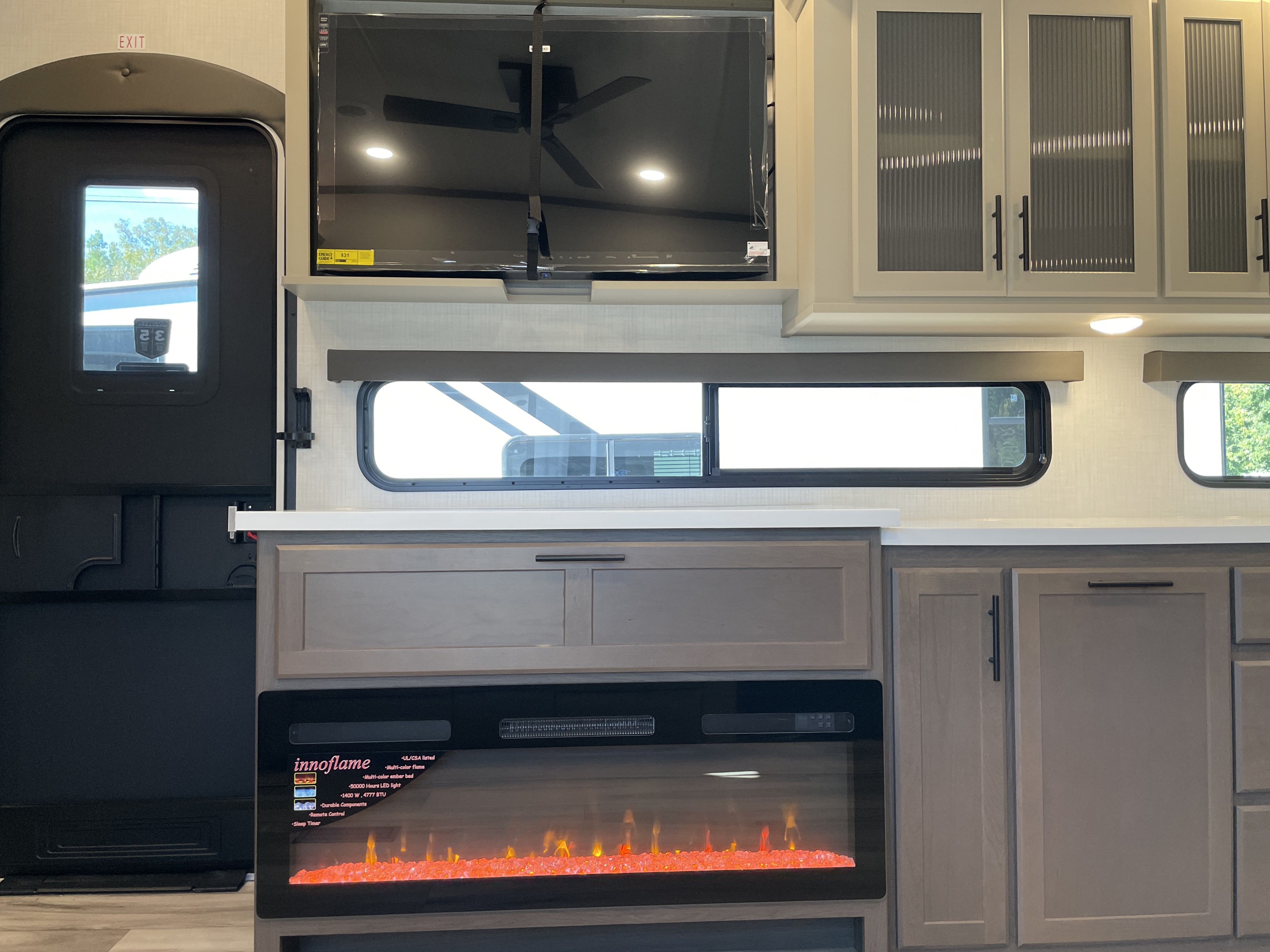 2027 Keystone Cougar 260MLE, $ 64,999