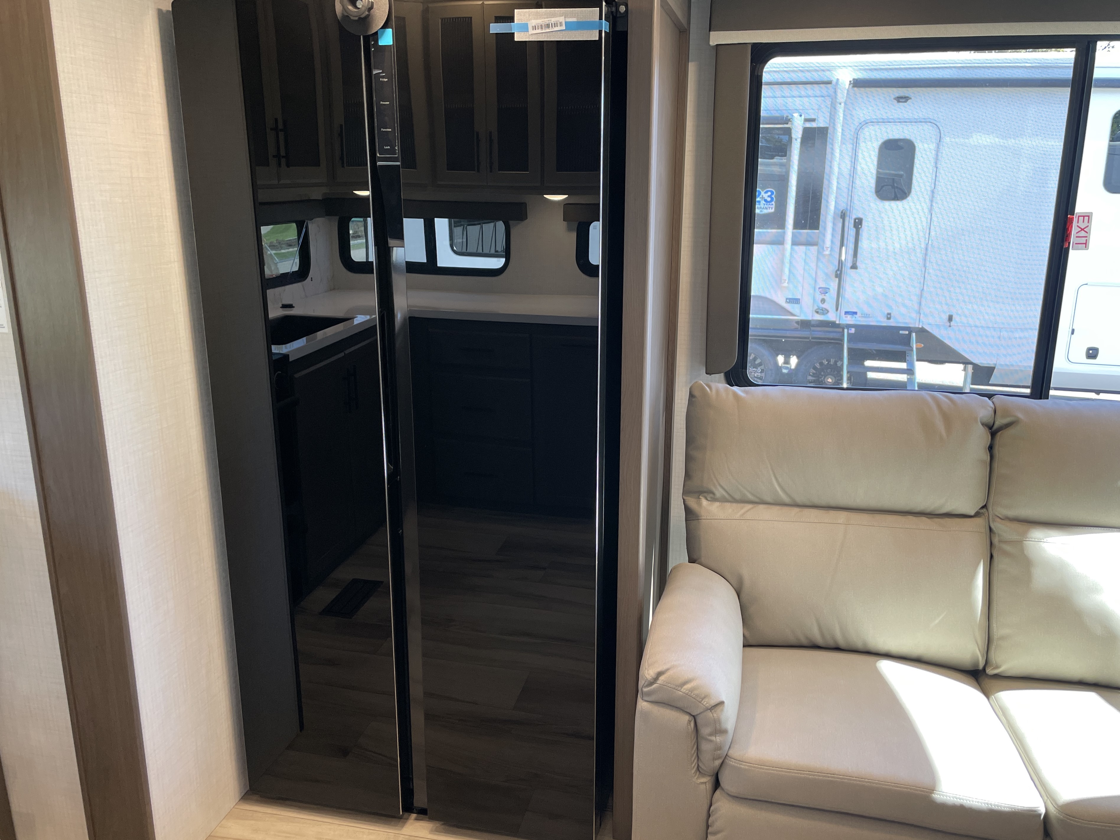 2027 Keystone Cougar 260MLE, $ 64,999