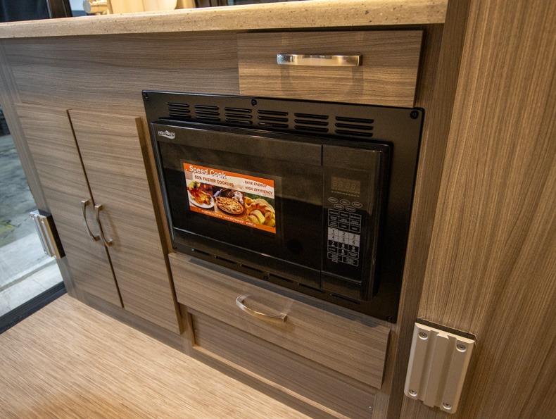 2024 Jayco Swift 20D, $ 100,496