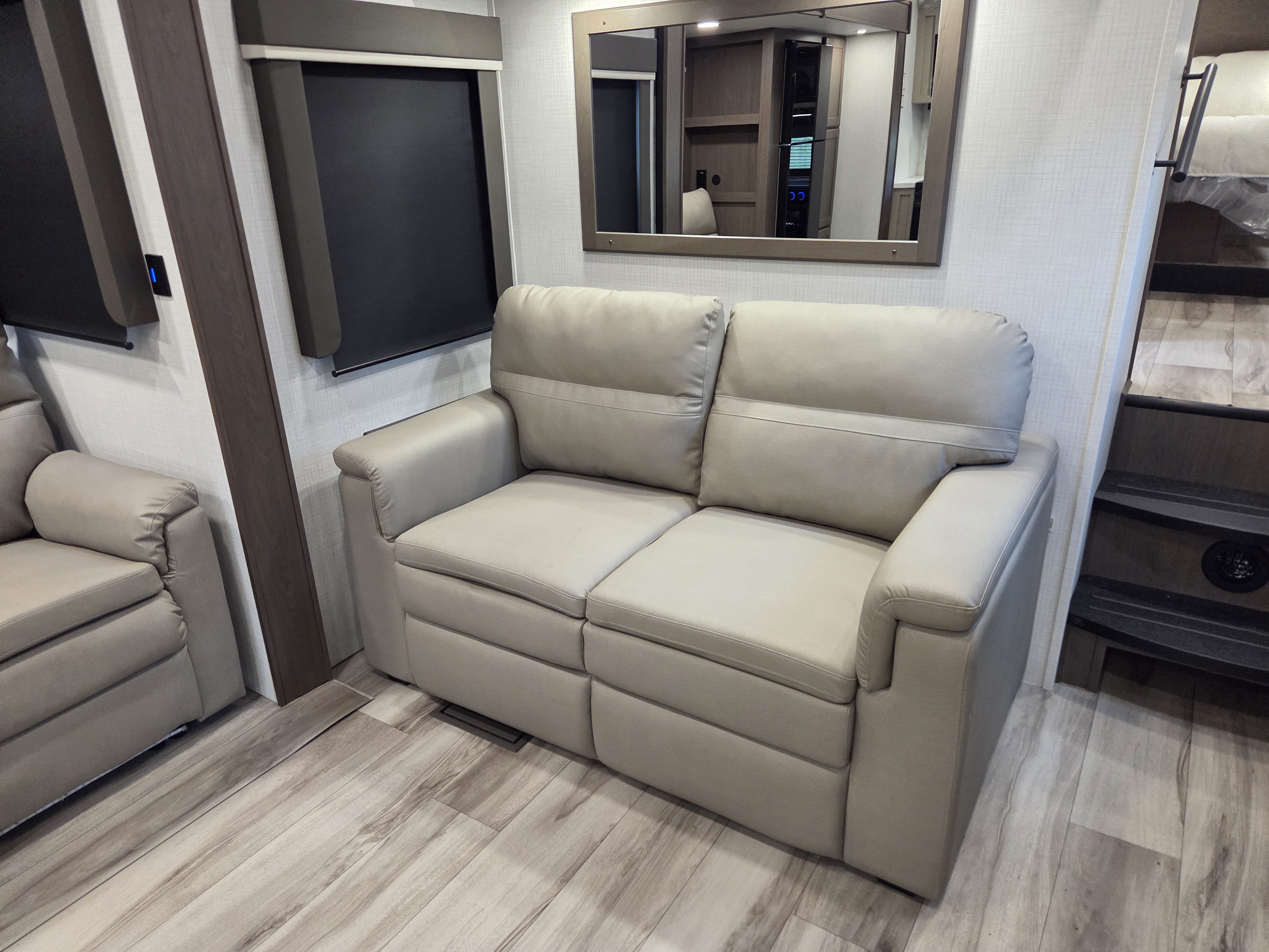 2027 Keystone Cougar Half-Ton (Fifth Wheel) 26RES, $ 64,950