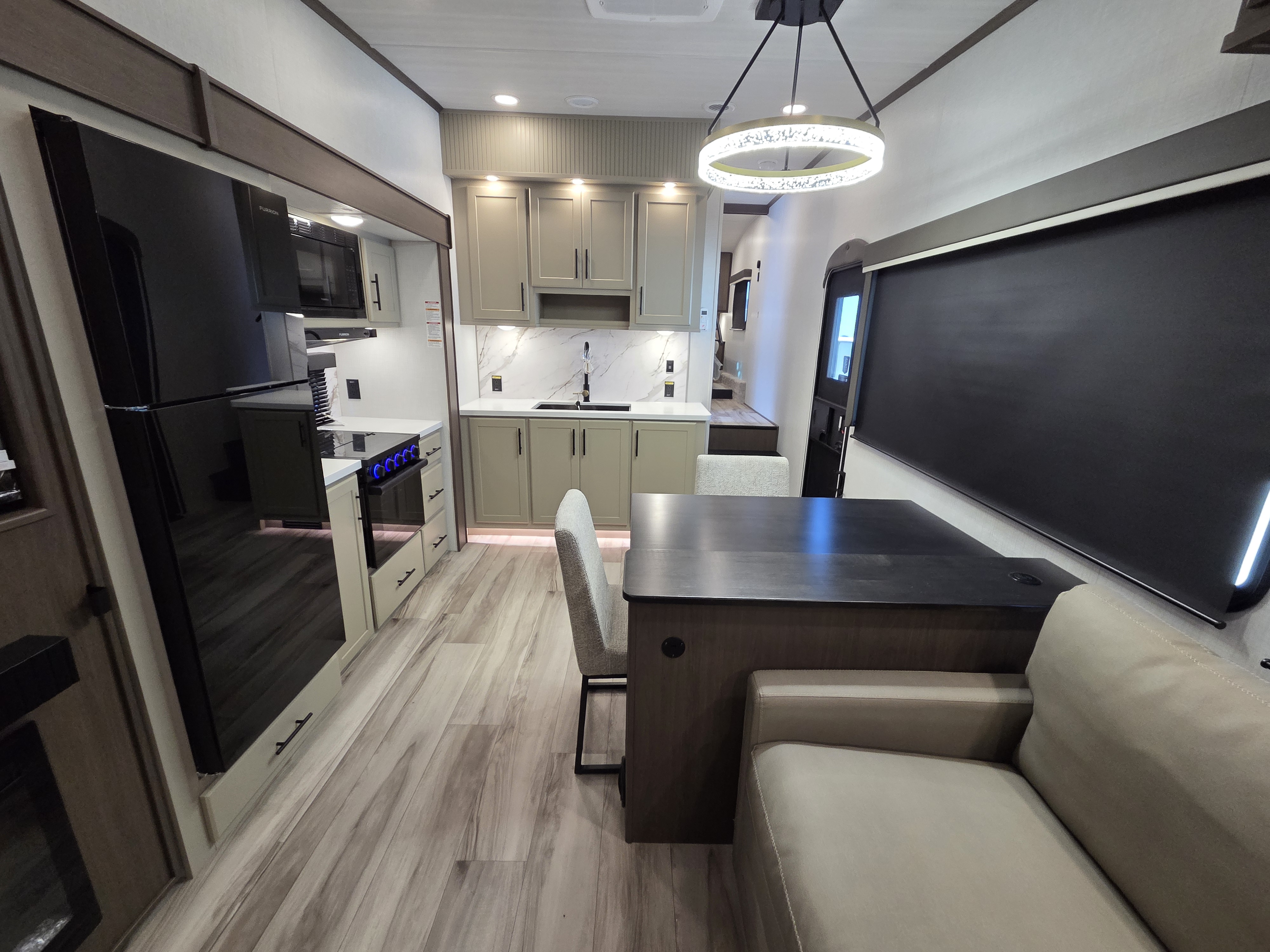 2027 Keystone Cougar Half-Ton (Fifth Wheel) 26RES, $ 55,990