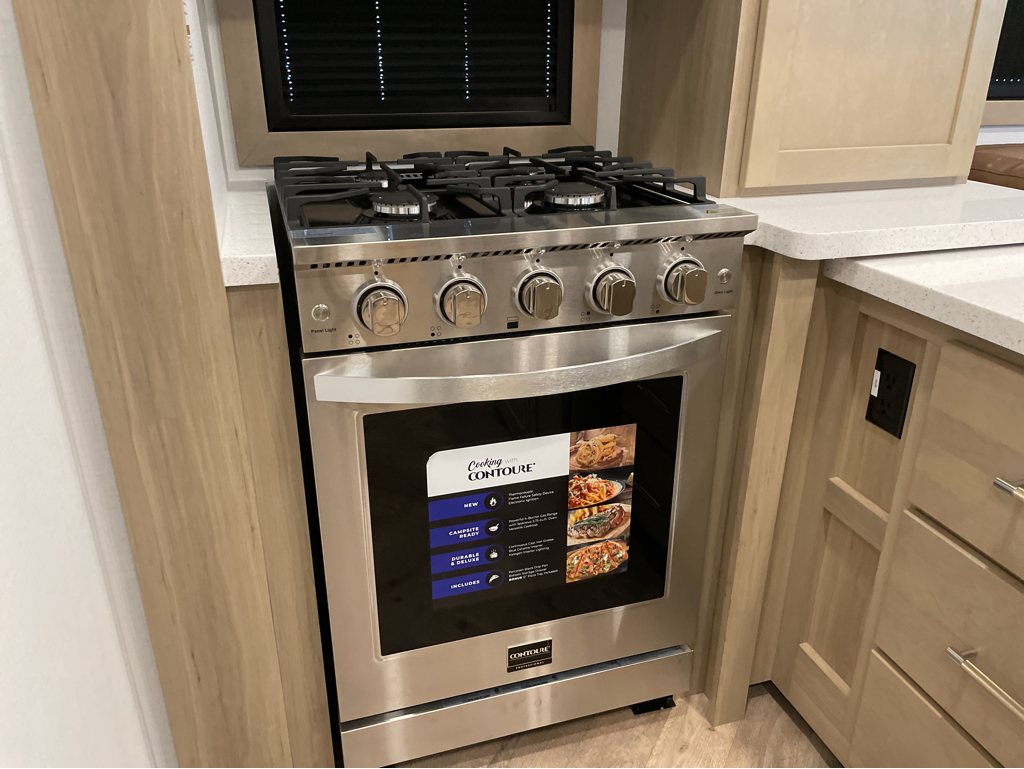 2026 Keystone Raptor 433, $ 125,995