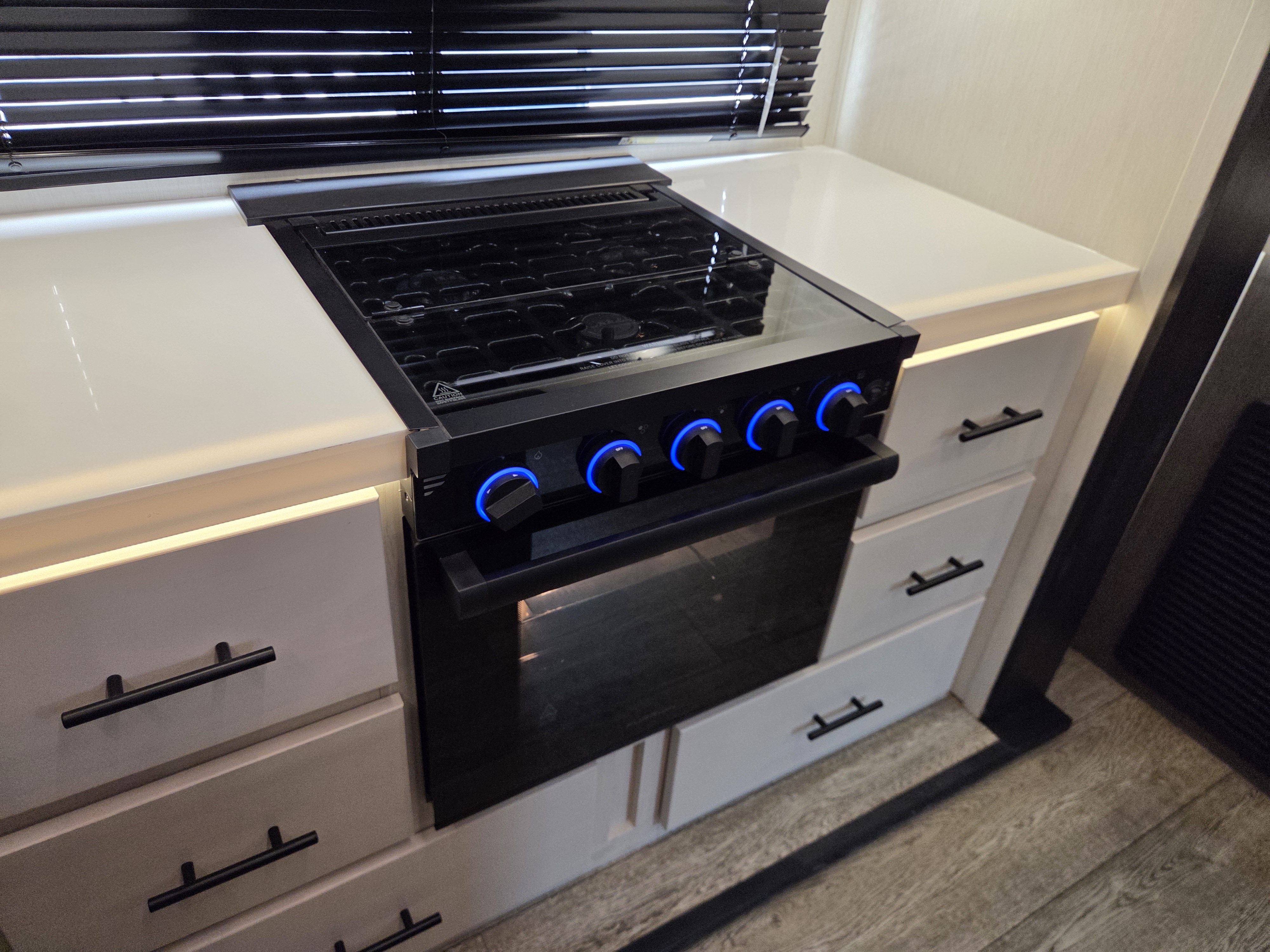 2025 Forest River Cherokee Arctic Wolf 331BH, $ 45,999
