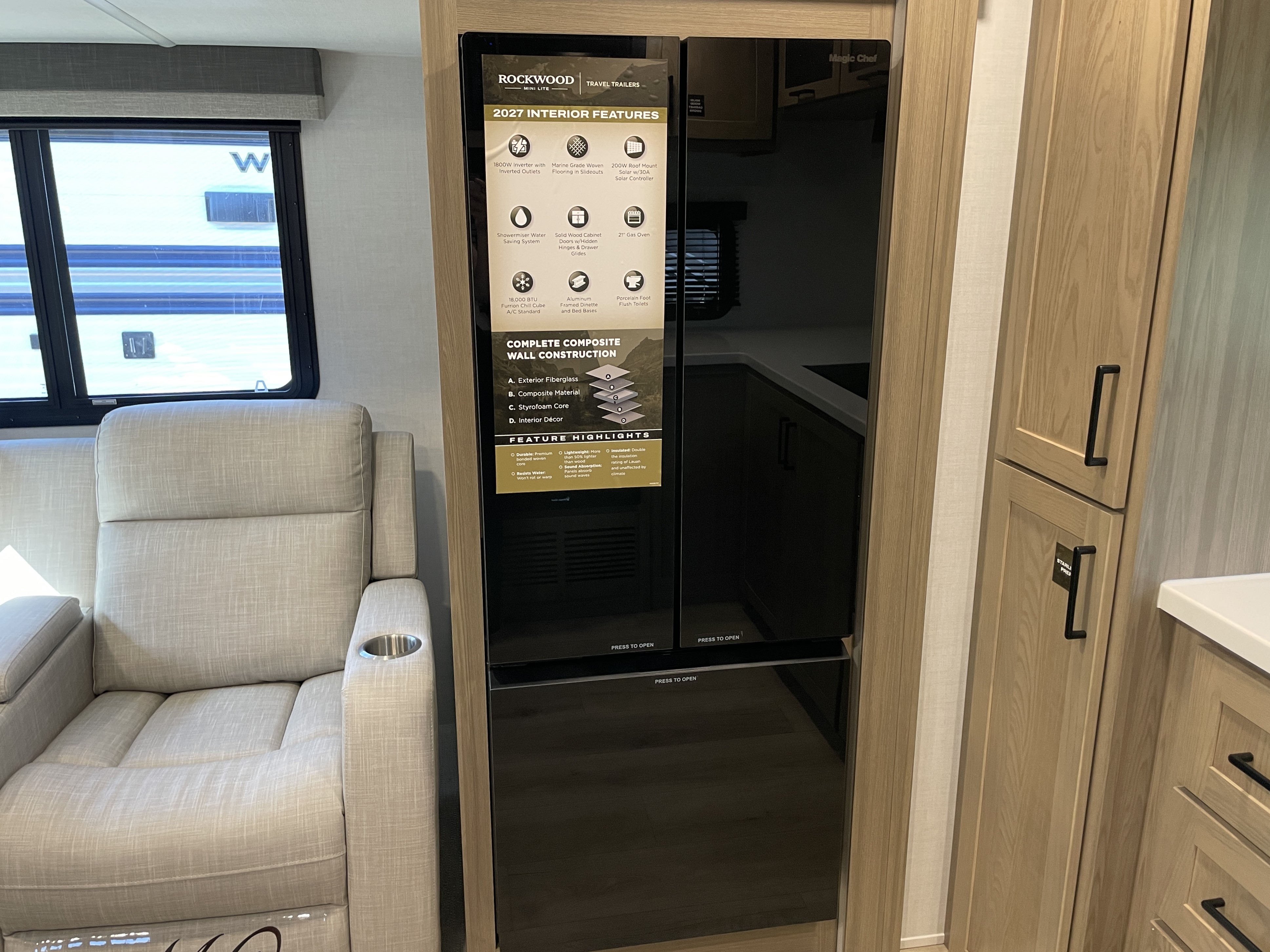 2027 Forest River Rockwood Mini Lite 2523MBR, $ 46,999