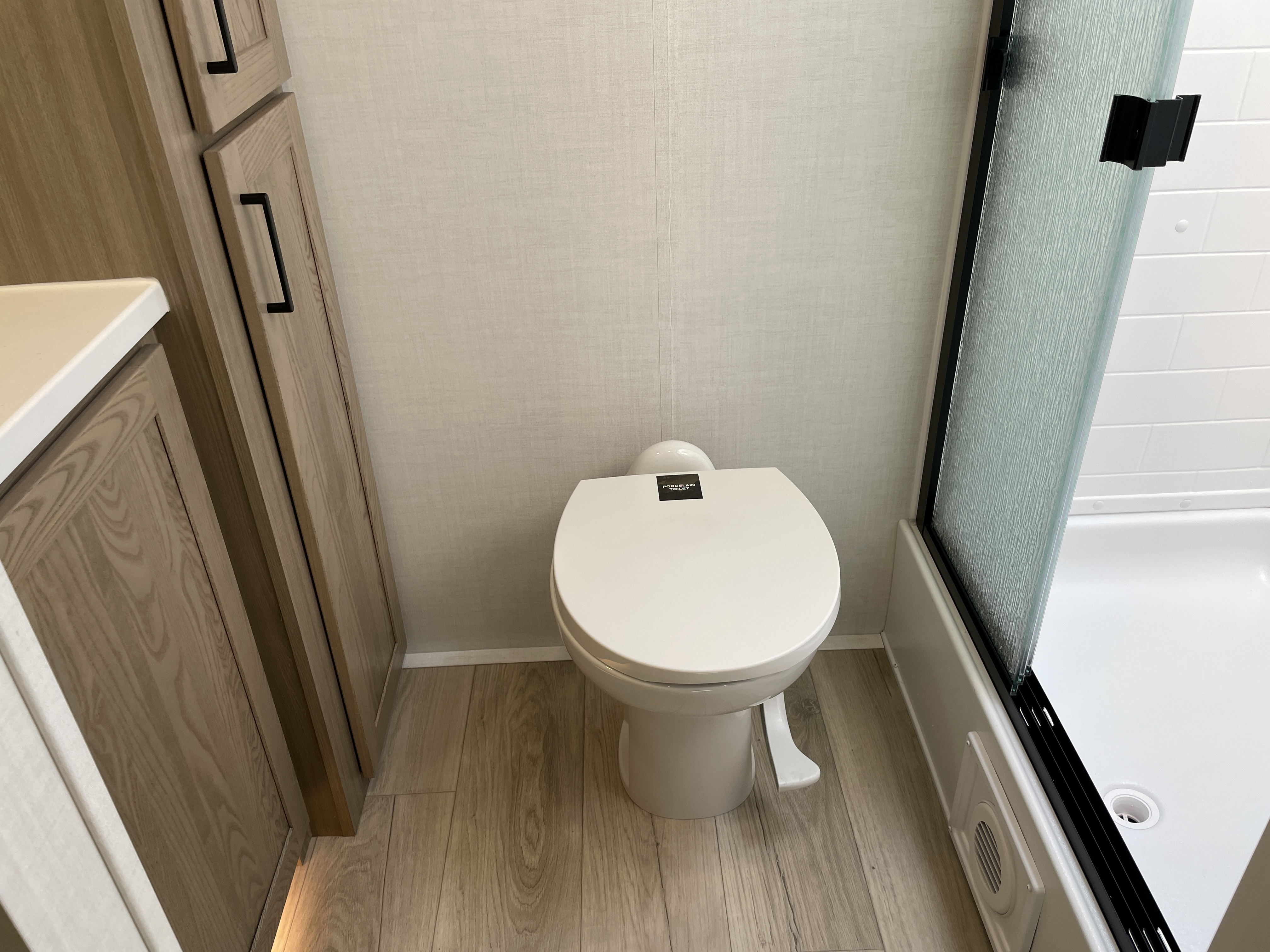 2027 Forest River Rockwood Mini Lite 2523MBR, $ 46,999