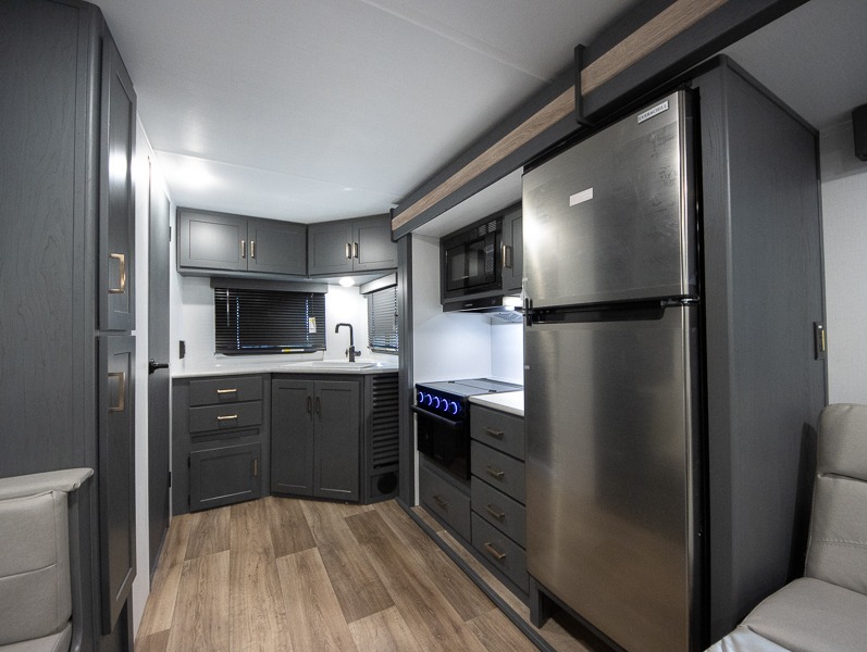 2025 Keystone Bullet Classic (East) 2240RK, $ 22,999