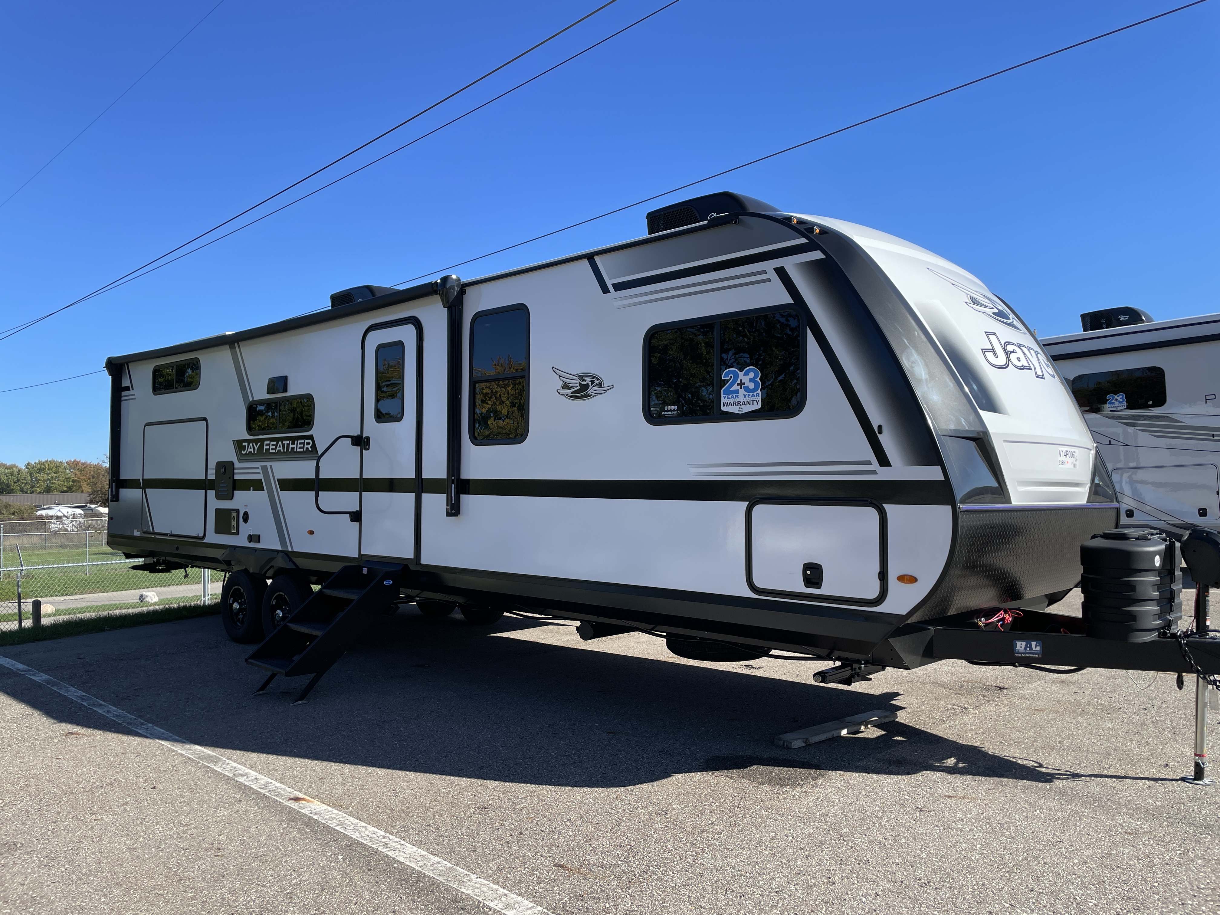 2027 Jayco Jay Feather 33BH, $ 50,995