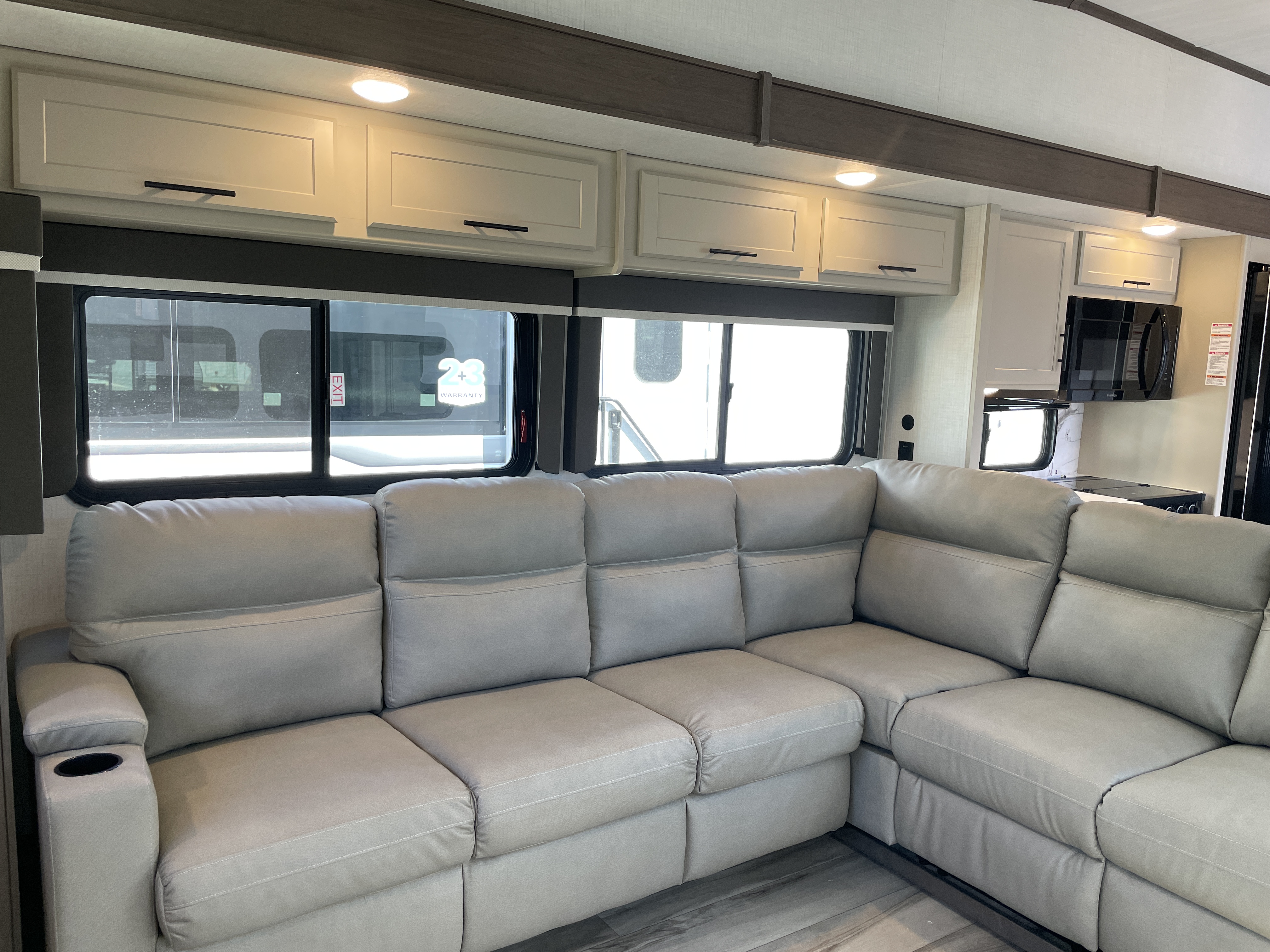 2027 Keystone Cougar 320RDS, $ 69,990