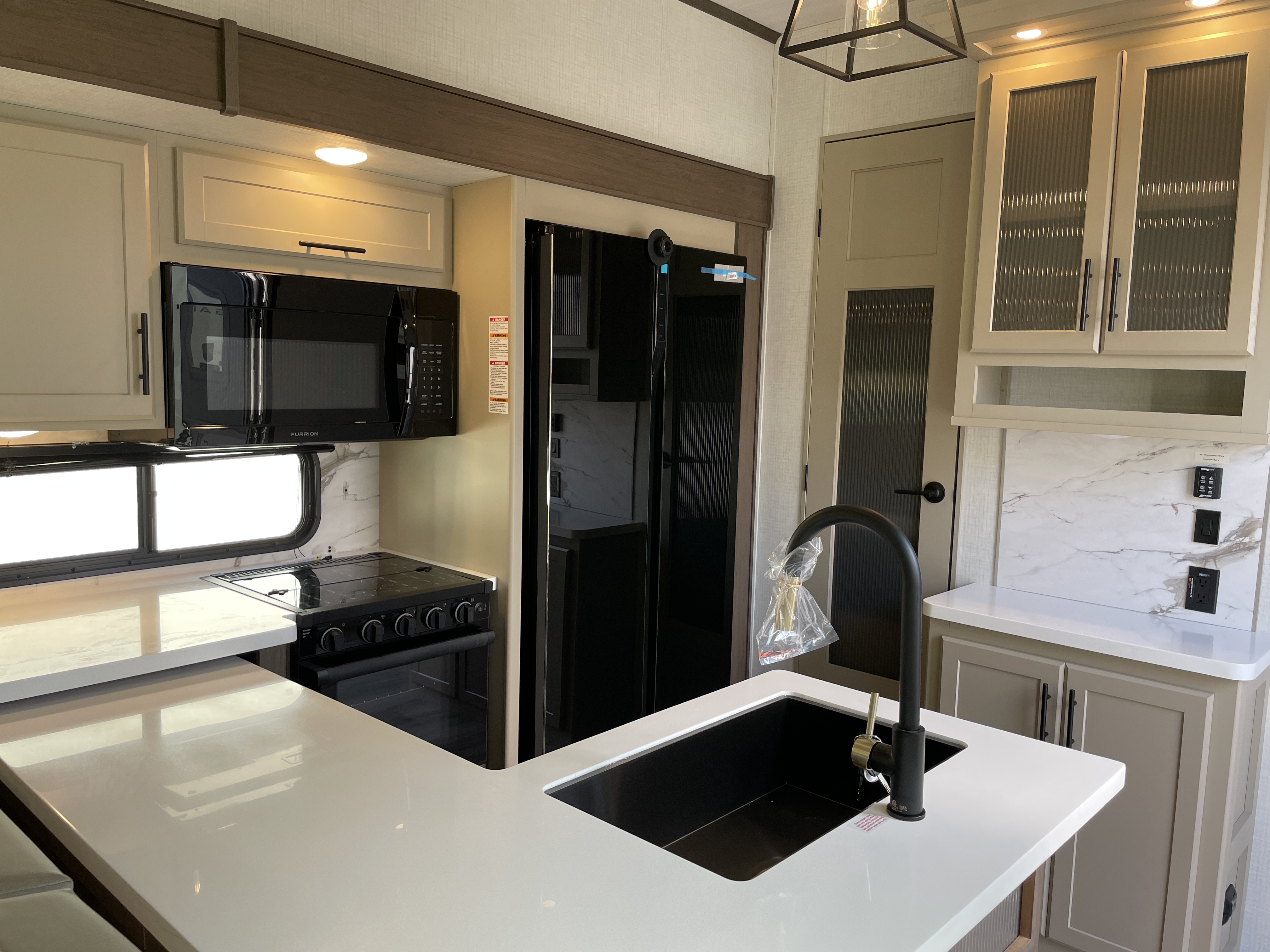 2027 Keystone Cougar 320RDS, $ 69,990