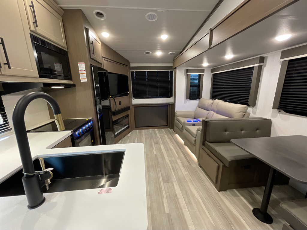 2026 Keystone Cougar Sport 2400RE, $ 35,990