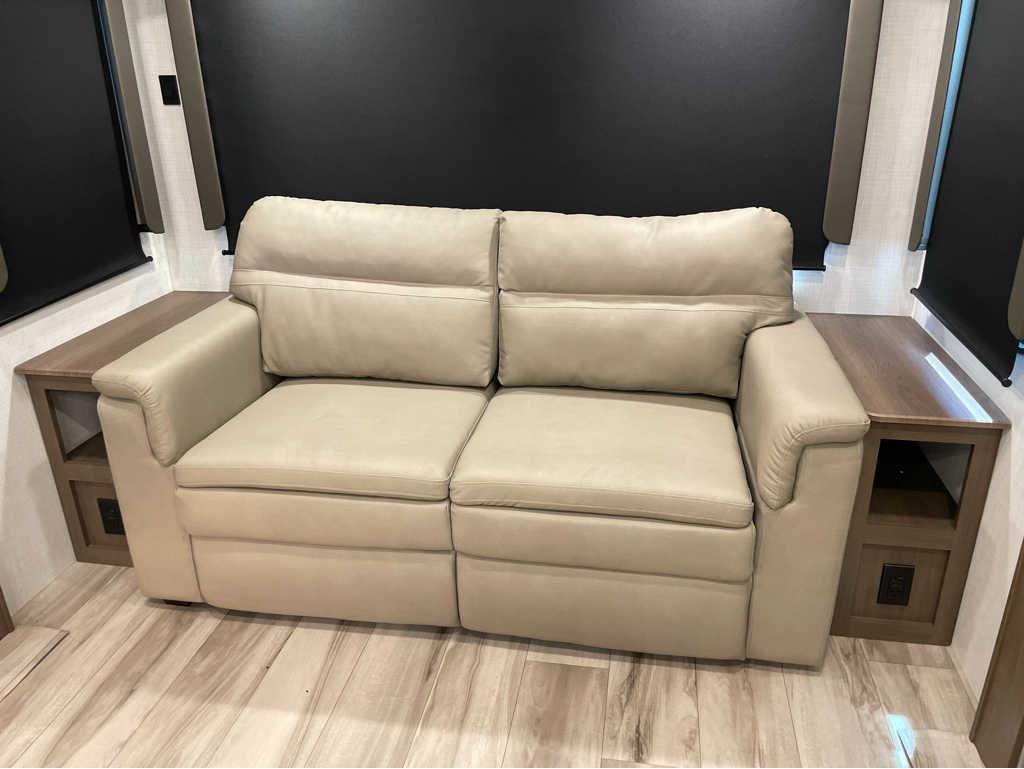 2027 Keystone Cougar 316RLS, $ 72,990