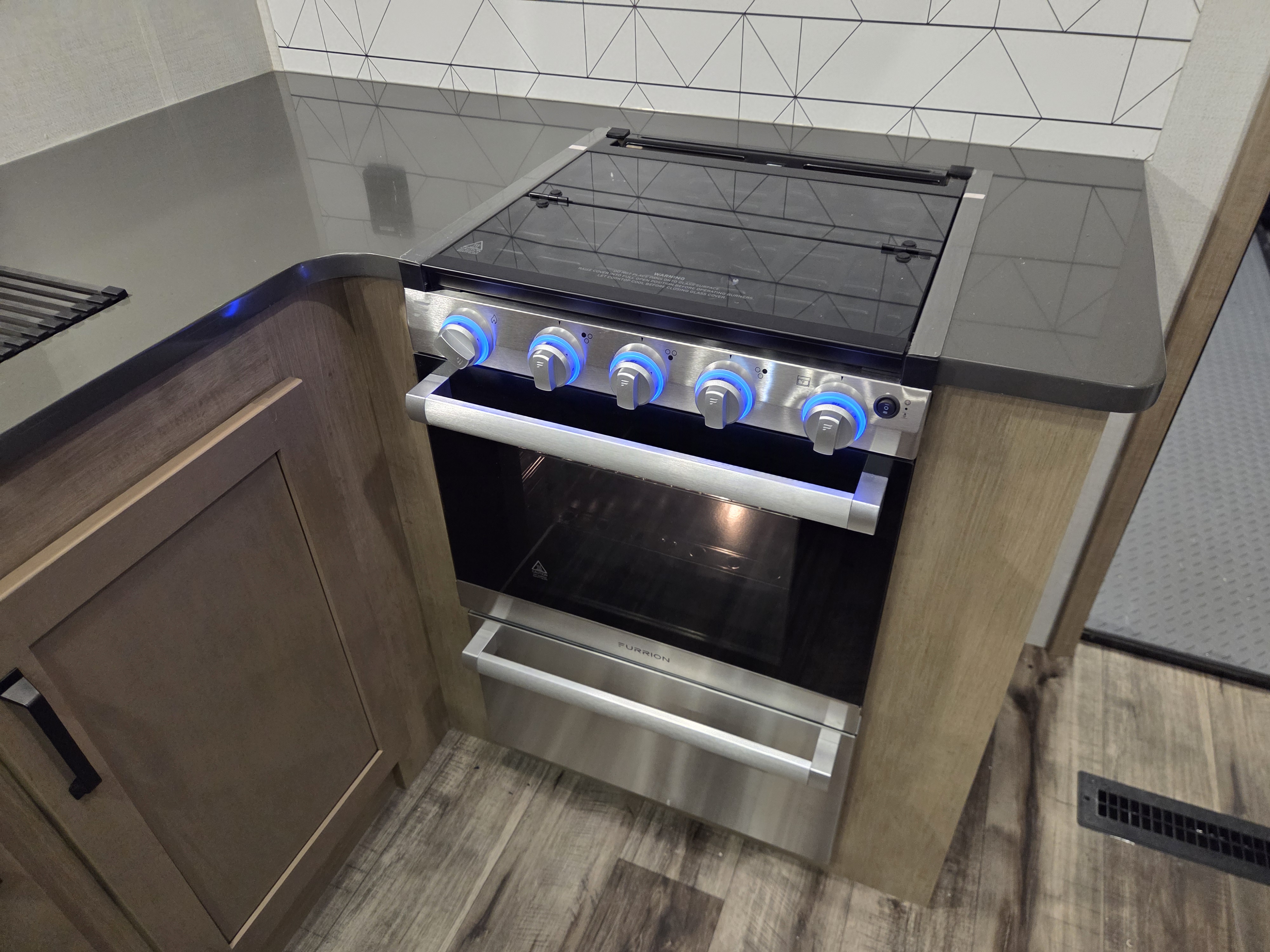 2022 Keystone Raptor 423, $ 92,000