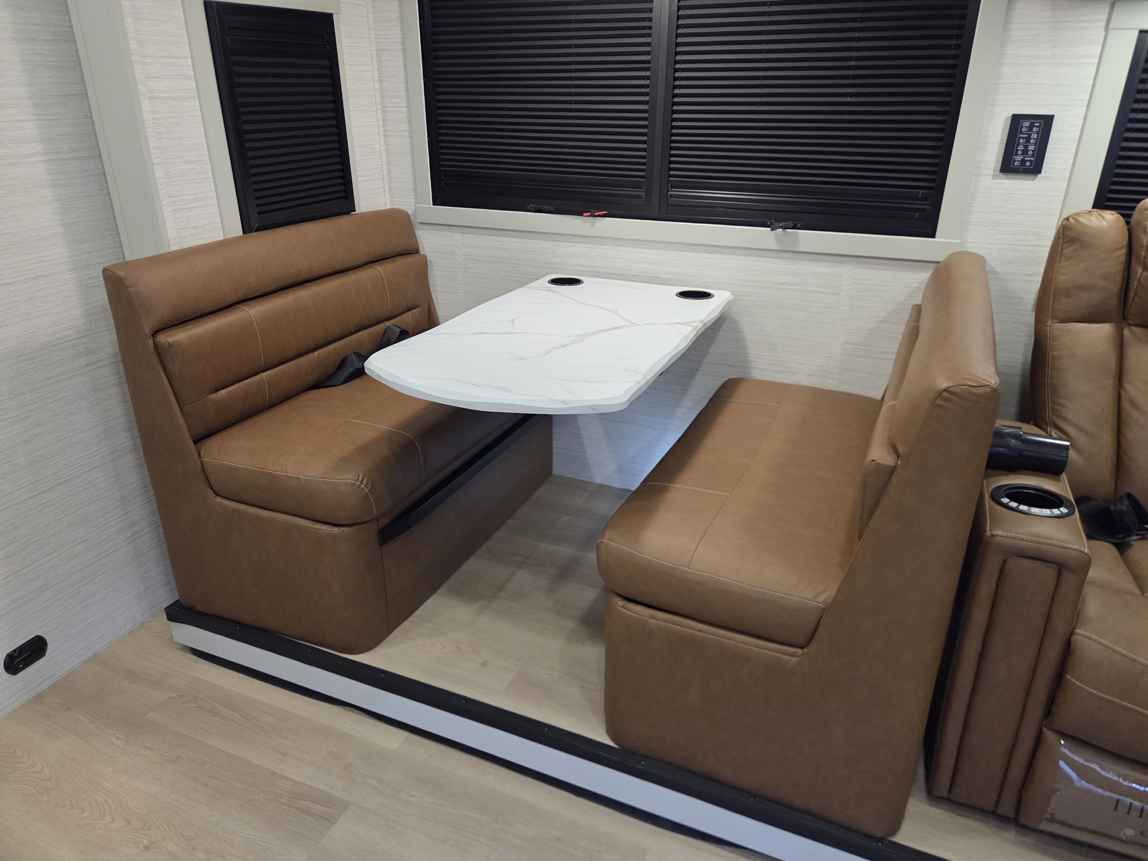 2027 Dynamax Europa 31SS, $ 294,990