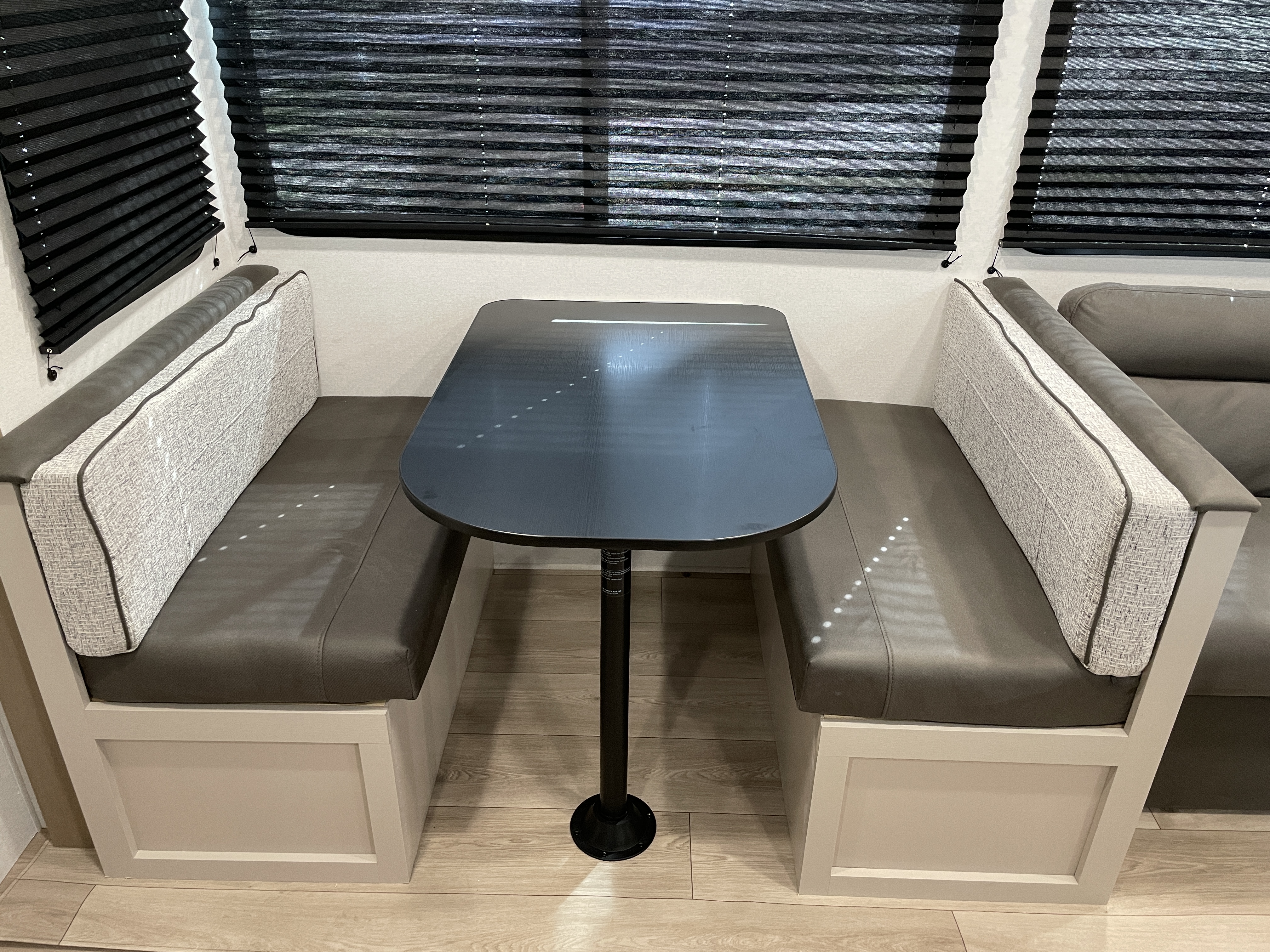 2027 Jayco Jay Feather SL 26BHSL, $ 30,990