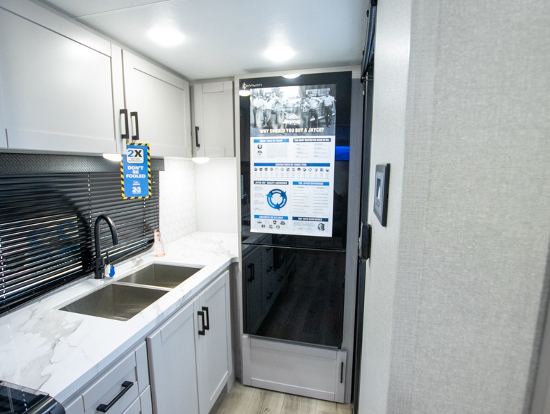 2026 Jayco Jay Feather 19MRK, $ 29,995