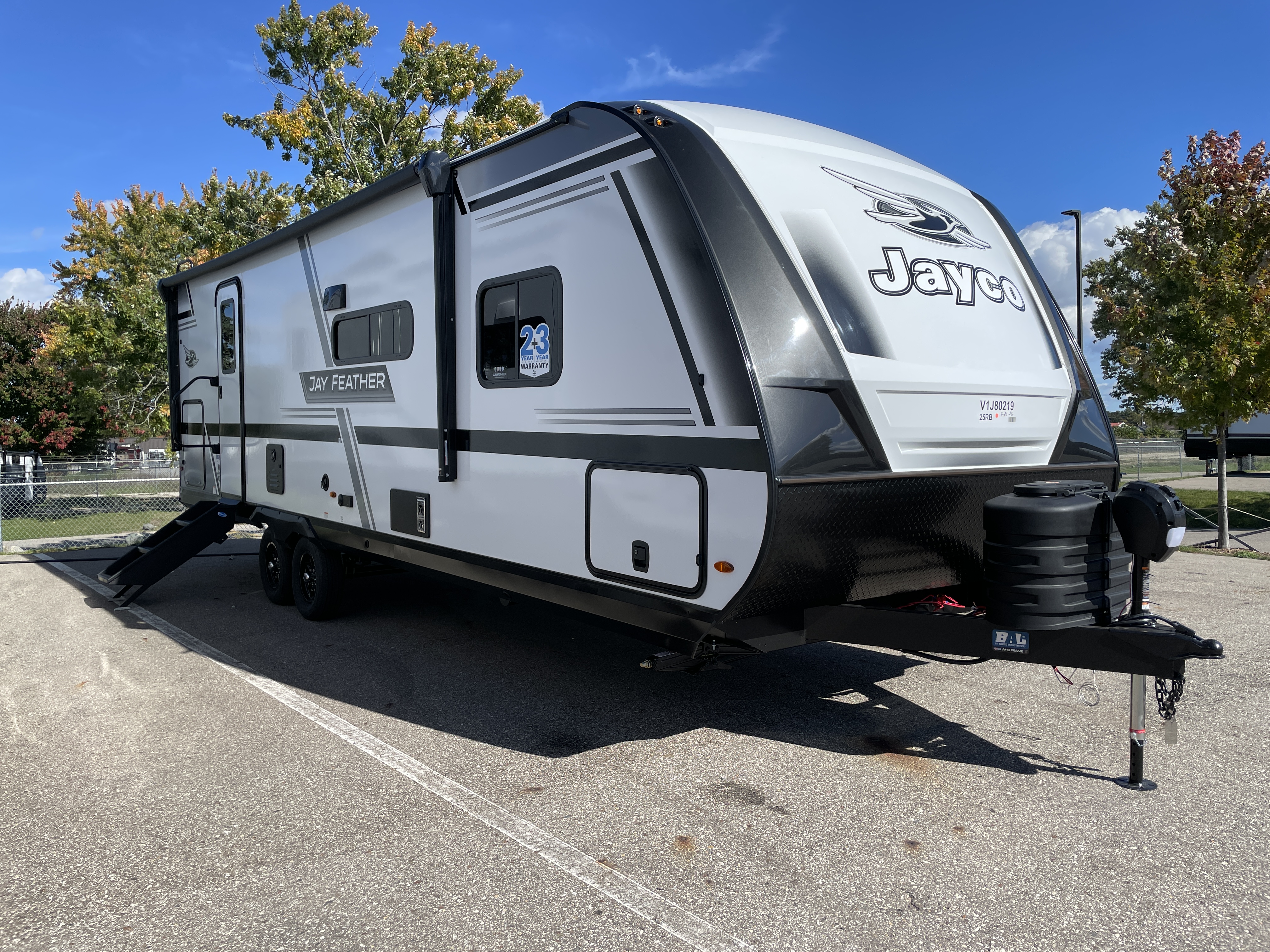 2027 Jayco Jay Feather 25RB, $ 56,529