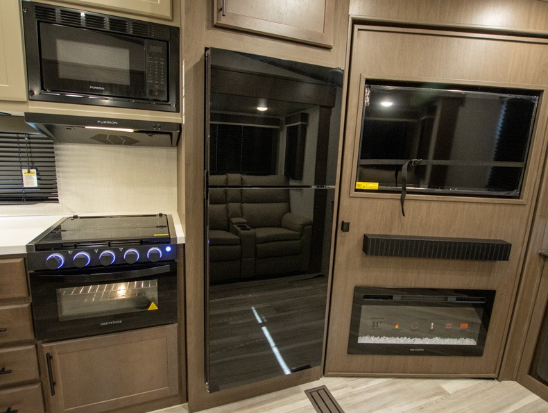 2026 Keystone Cougar Sport 2400RE, $ 35,990