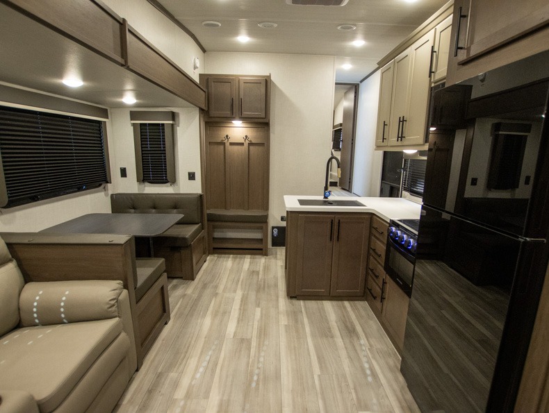 2026 Keystone Cougar Sport 2400RE, $ 35,990