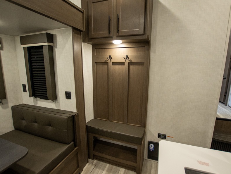 2026 Keystone Cougar Sport 2400RE, $ 35,990