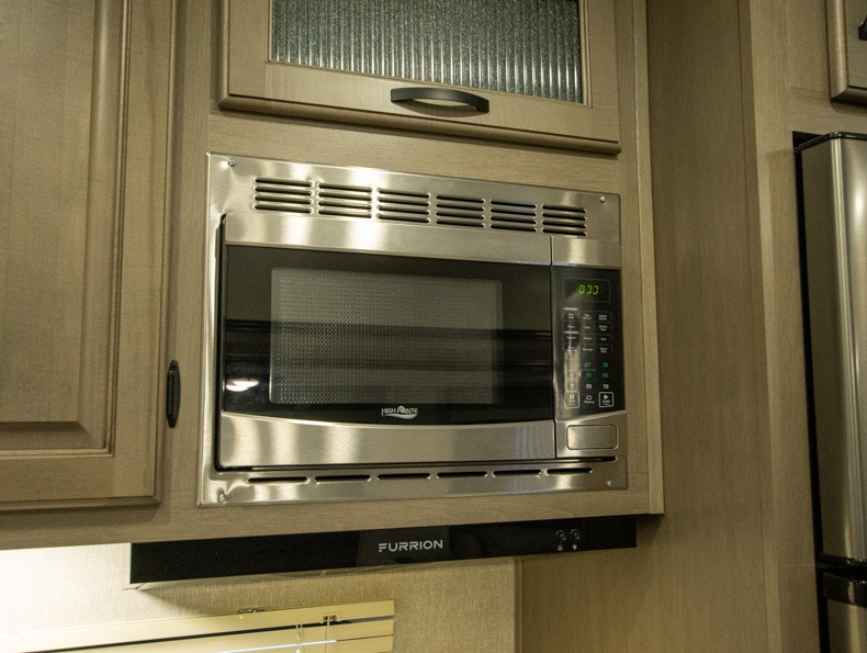 2023 Coachmen Chaparral Lite 25RE, $ 32,999